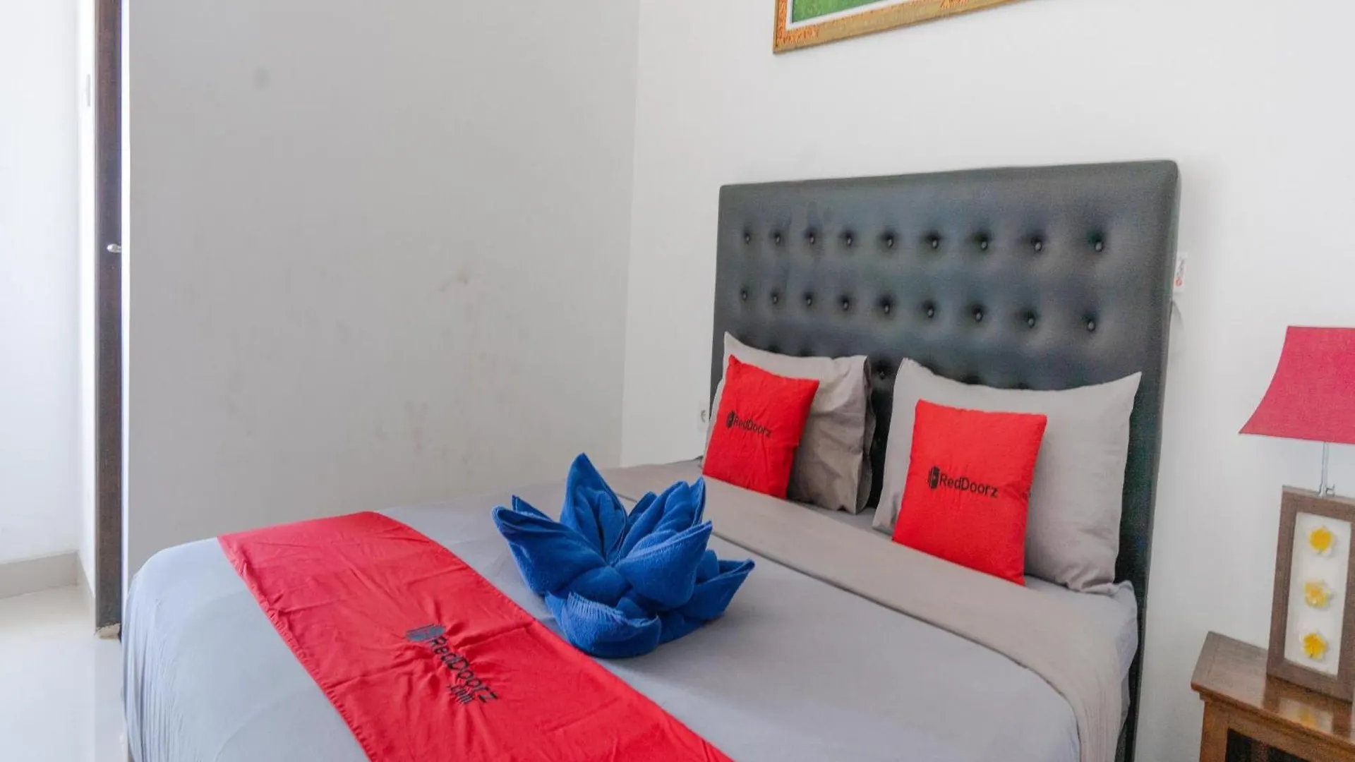 Hotel Reddoorz @ Uluwatu Suites